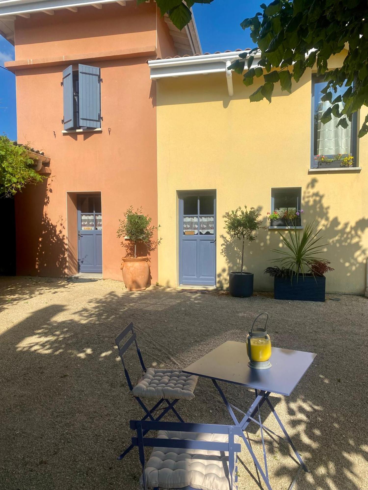 Le Domaine D'Adrien Apartment Larnage Exterior photo